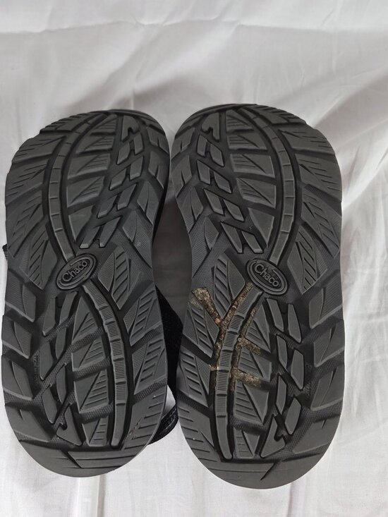 Chaco Z/Cloud Outdoor Hiking Sport Sandals - Black & Gray Patterned Straps
